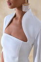 Esme | Robe longue blanche à encolure carrée et manches cape