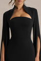 Esme | Robe longue noire à décolleté carré et manches cape