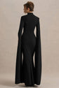 Esme | Robe longue noire à décolleté carré et manches cape